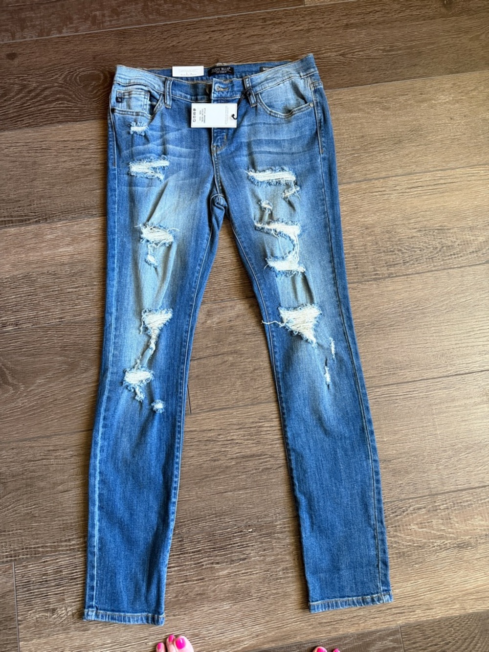 Judy Blue Medium Blue Distressed Skinny Jeans